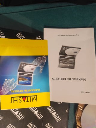 Reproductor DVD portátil Mitashi
