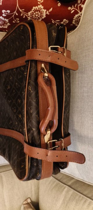 Maleta de cuero 45x36x20