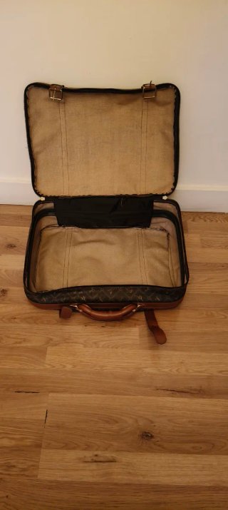 Maleta de cuero 45x36x20