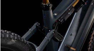Bicicleta Cube Stereo Hybrid HPC ONE 77