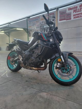 Yamaha MT-09 A2 con Garantía
