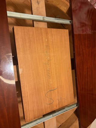 Mesa redonda extensible de madera