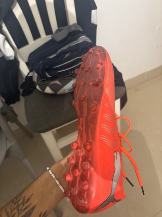 Botas de fútbol Puma Talla 45 Naranja