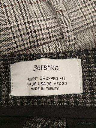 Pantalones hombre cuadros Bershka Talla M