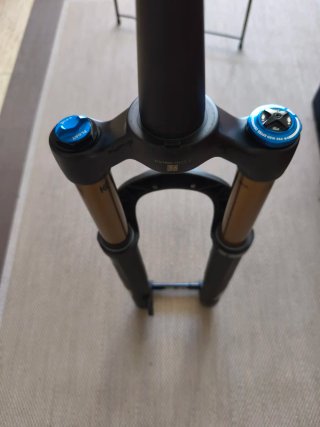 Fox 34 Float Factory Kashima GRIP2 130mm