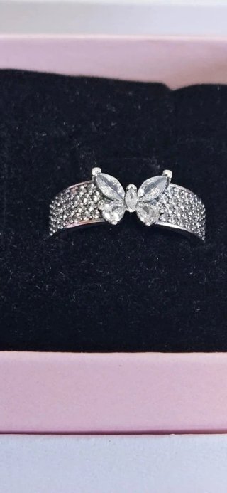 Anillo Pandora Mariposa Talla 54