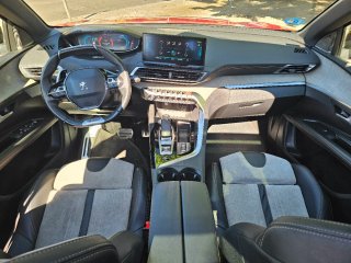 Peugeot 3008 GT Hibrido Enchufable 300 cv 4x4 año