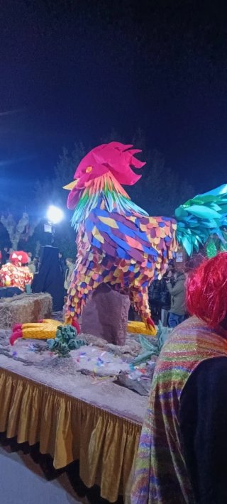 Gallo decorativo para eventos, pollerías...