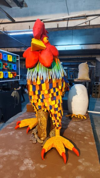 Gallo decorativo para eventos, pollerías...