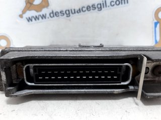 Renault 1061698 7700111205 centralita clio ii fase