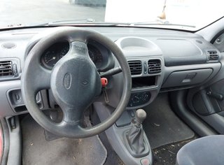 Renault 1061698 7700111205 centralita clio ii fase