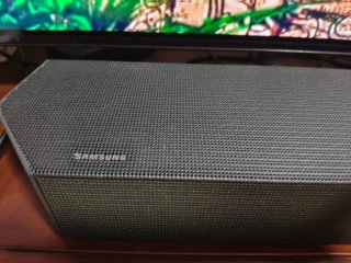 Barra de Sonido Samsung HW-Q600C Negra con subwofe