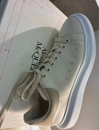 Alexander McQueen oversize vanilla 46