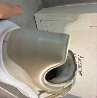 Alexander McQueen oversize vanilla 46