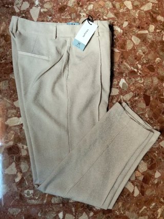 Pantalones vaqueros grises y negros talla 38