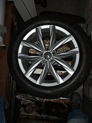 4 Llantas Volkswagen 235/55 R18 V