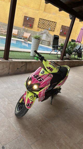 Yamaha Jog RR 49cc Scooter