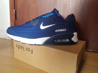 Tênis Nike Air Max Azul e Branco Novos
