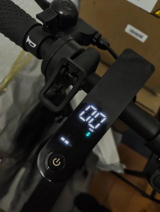 Monopattino Elettrico Nero