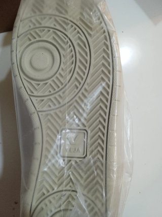 Zapatillas Veja a estrenar,en su caja