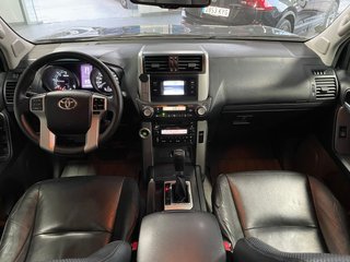 Toyota Land Cruiser 2012