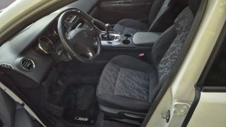 Peugeot 3008 2012