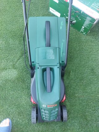 Cortacésped Bosch EasyRotak 32-235