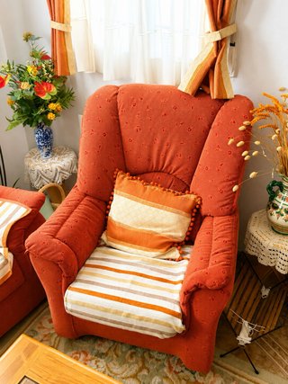 Sillón orejero vintage cómodo estilo retro