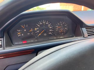 Mercedes-Benz Clase E 1993