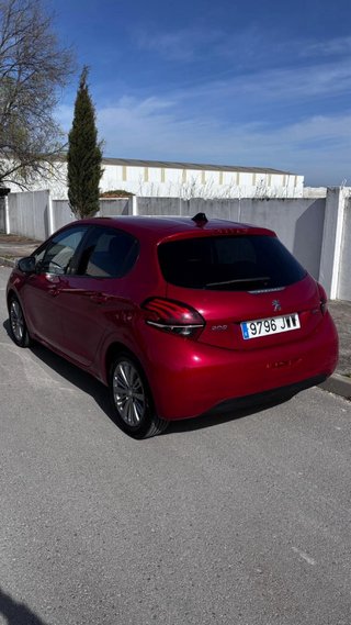 Peugeot 208 2017