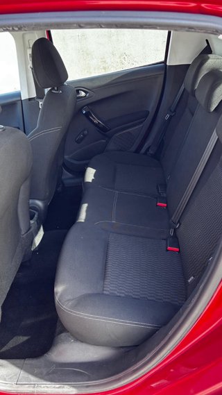 Peugeot 208 2017