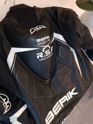 Mono Berik 1 pieza Talla 54