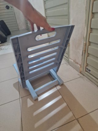 Silla de plástico para playa