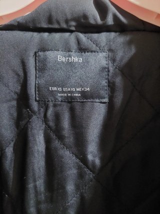 Abrigo Unisex Borreguito Negro Bershka Talla XS