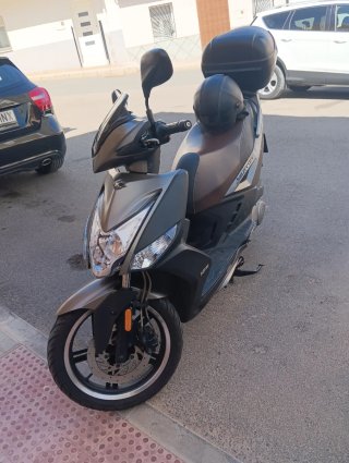 Kymco Agility 125 Scooter.