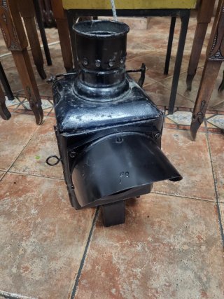Farol Ferroviario Antiguo Electrificado