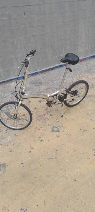 Bici plegable Monty revisada y regulada.