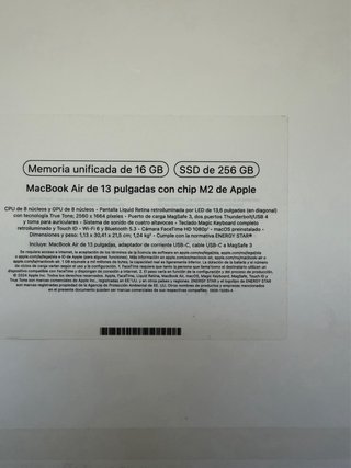 MacBook Air 13" M2 16GB 256GB Medianoche