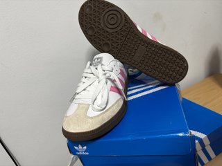 Adidas Samba Rosa e Branco