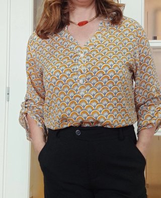 Blusa estampada manga 3/4