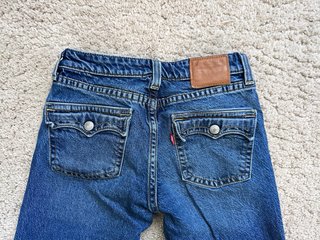 Levi's Noughties bootcut talla 27
