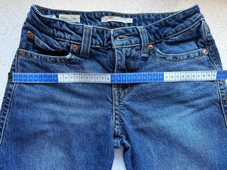 Levi's Noughties bootcut talla 27