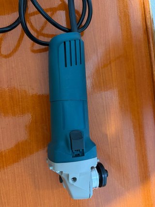 Amoladora Angular Eléctrica