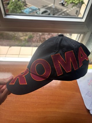 Gorra AS Roma Negra y Roja
