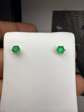 Pendientes Oro Amarillo con Esmeralda Natural