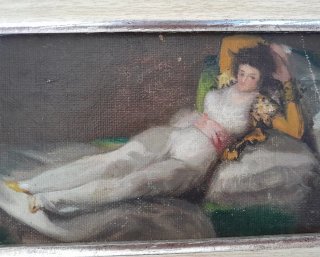 Miniatura óleo mujer reclinada