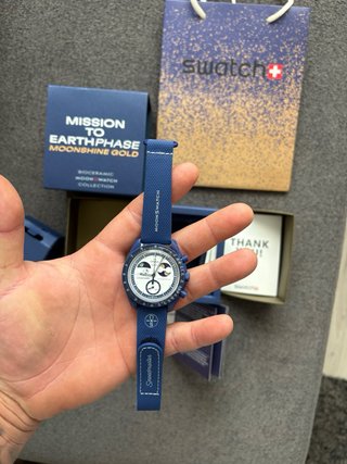 Swatch x Omega Mission Earthphase Moonshipe Gold