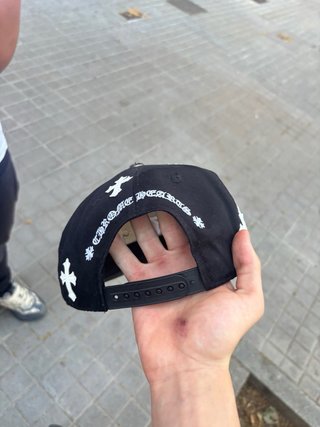 Gorra Chrome Hearts Negra y Blanca
