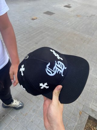 Gorra Chrome Hearts Negra y Blanca