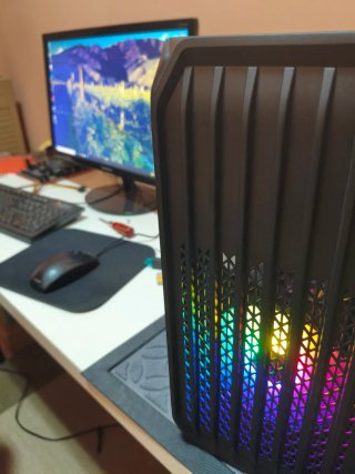 Torre Mars Gaming RGB